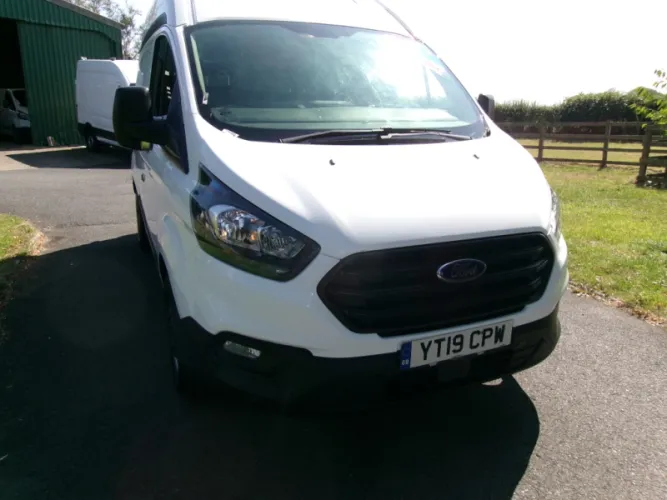 2019 FORD TRANSIT CUSTOM photo 1