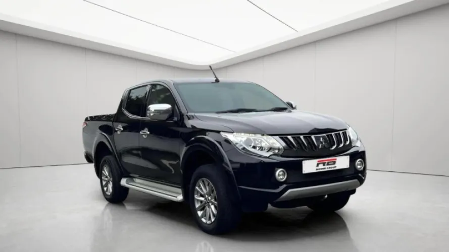 2019 MITSUBISHI L200 photo 1