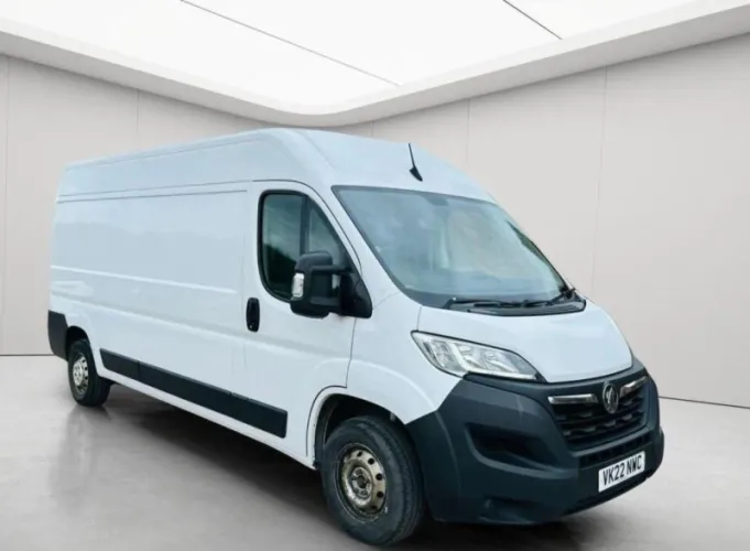 2022 VAUXHALL MOVANO photo 1