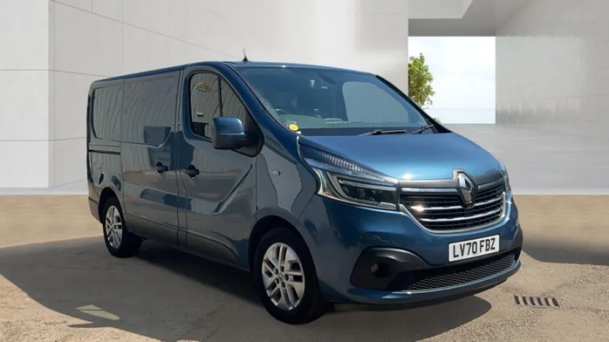 2020 RENAULT TRAFIC photo 1
