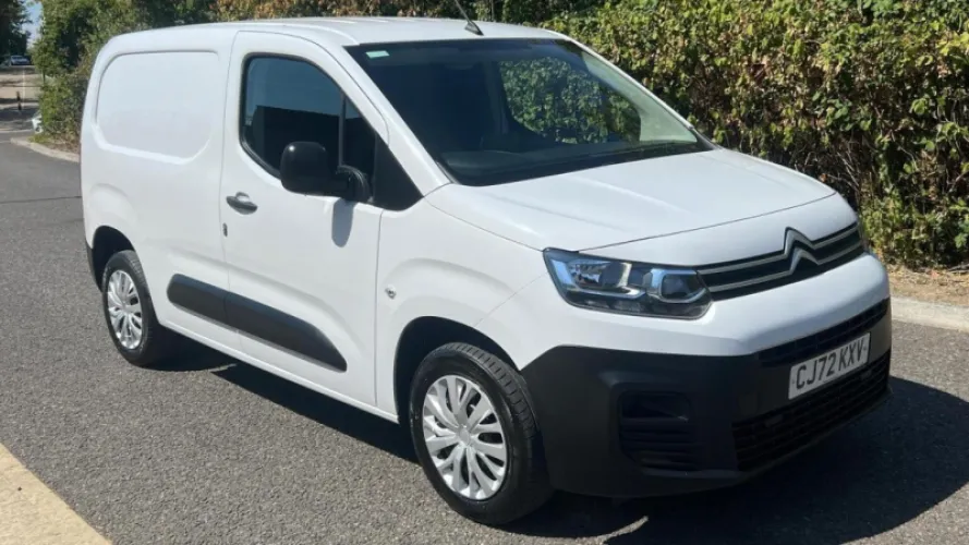 2023 CITROEN BERLINGO photo 1