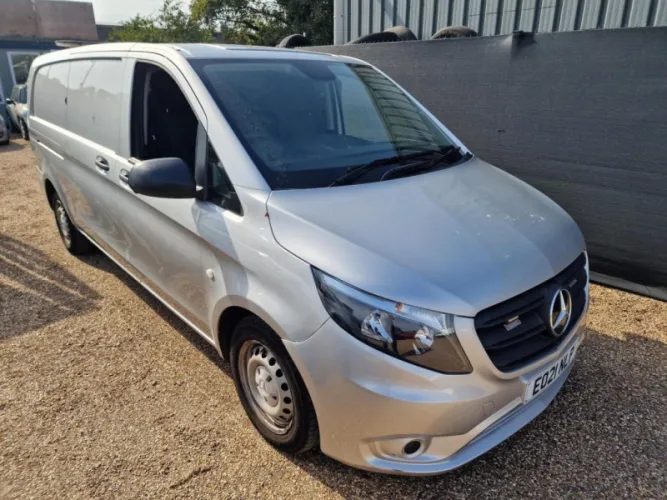 2021 MERCEDES-BENZ VITO photo 1