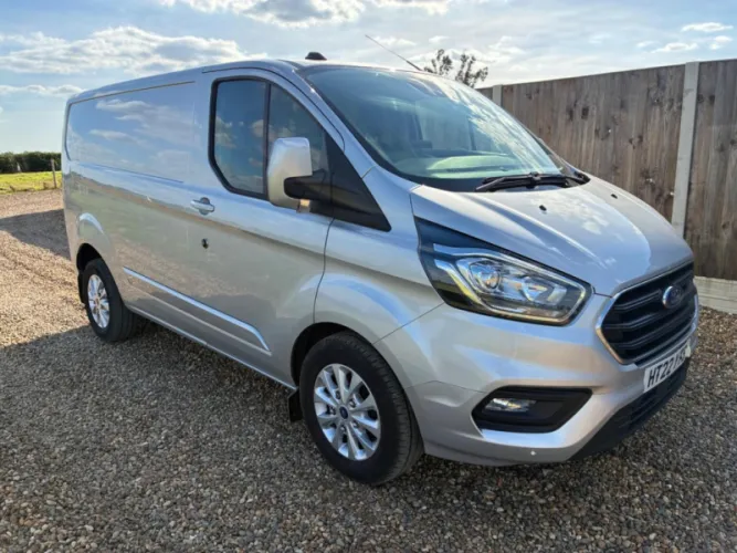 2022 FORD TRANSIT CUSTOM photo 1