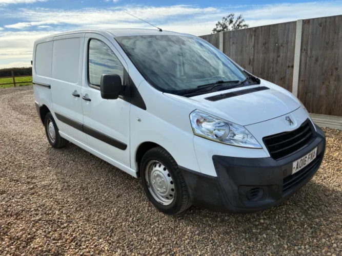 2016 PEUGEOT EXPERT photo 1