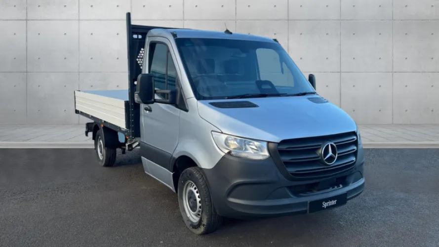 2026 Mercedes-Benz Sprinter photo 1