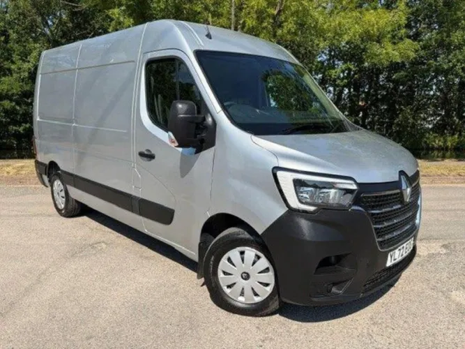 2023 RENAULT MASTER photo 1