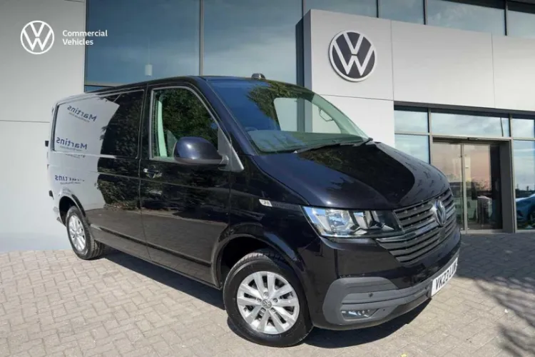 2026 Volkswagen Transporter photo 1