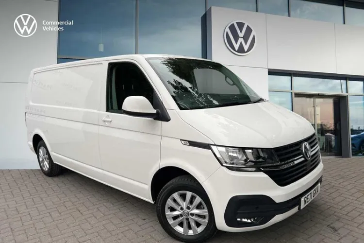 2026 Volkswagen Transporter photo 1