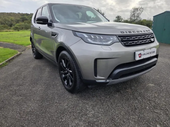 2019 LAND ROVER DISCOVERY photo 1