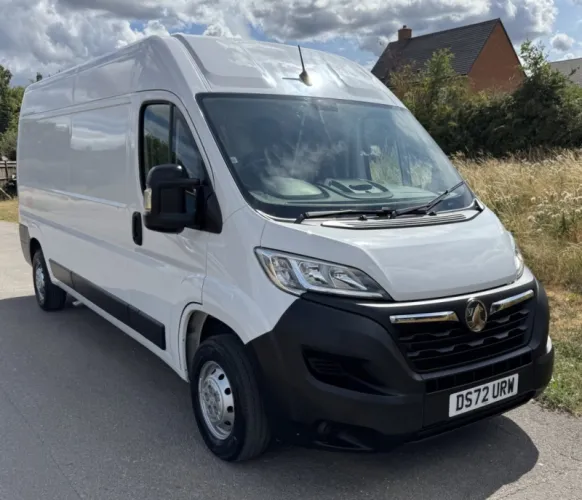 2023 VAUXHALL MOVANO photo 1