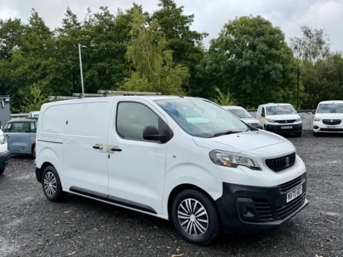 2020 PEUGEOT EXPERT photo 1