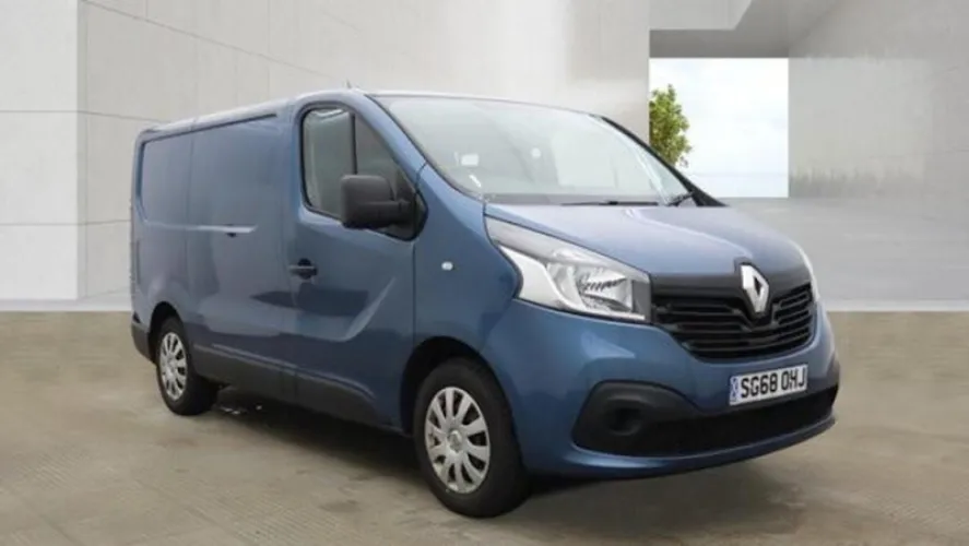 2018 RENAULT TRAFIC photo 1