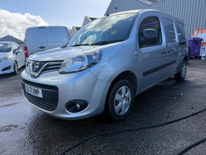 2021 NISSAN NV250 photo 1