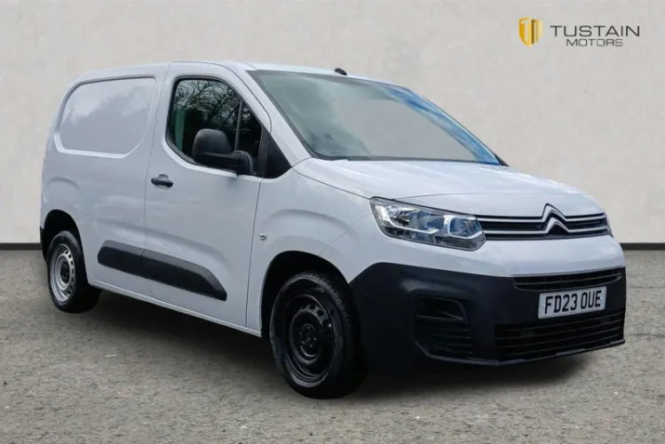 2023 Citroen Used Berlingo Van photo 1
