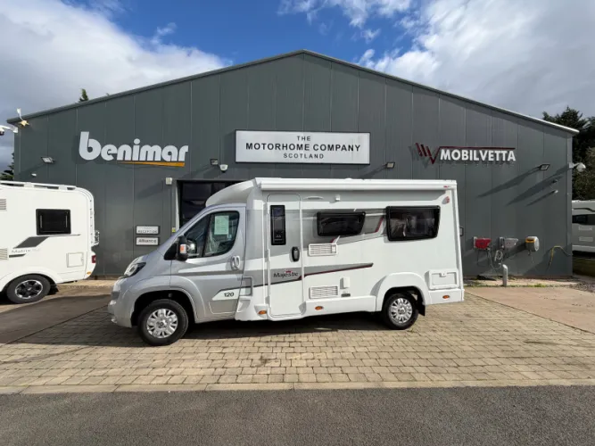 2021 Elddis Majestic 120 photo 1