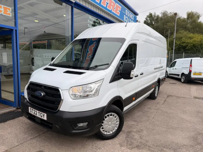 2022 Ford Transit photo 1