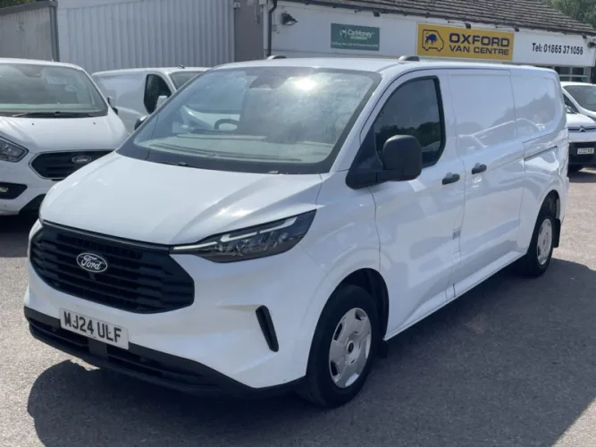 2024 FORD TRANSIT CUSTOM photo 1