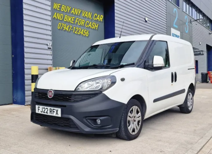 2022 Fiat DOBLO 1.6 Multijet photo 1