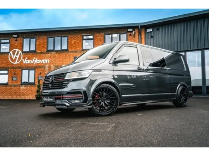 2023 Volkswagen Transporter photo 1