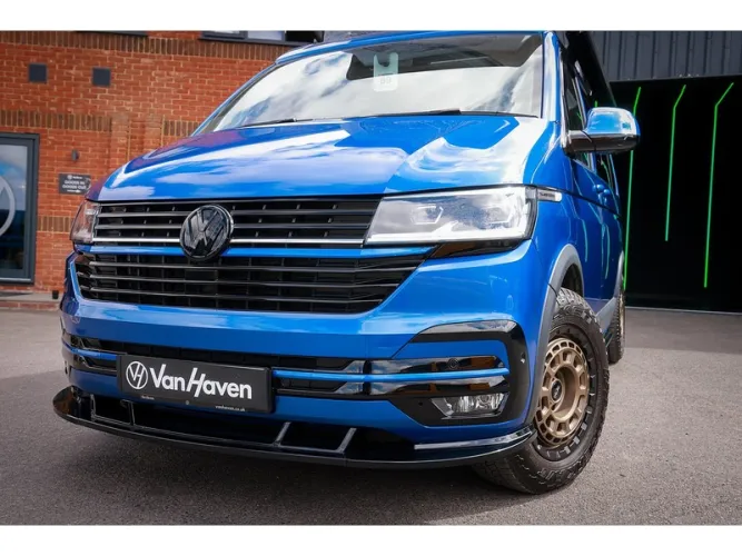 2023 Volkswagen Transporter photo 1