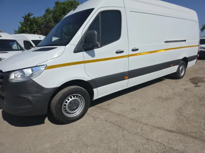 2023 MERCEDES-BENZ SPRINTER photo 1